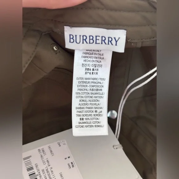 Burberry Gabardine Baseball Cap 🧢 in size L